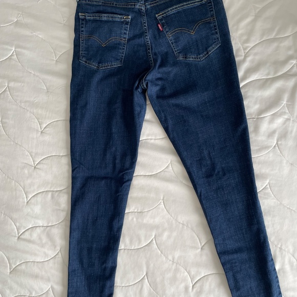 LEVI'S Women's 6 PAIRS!  LOT sizes 30, 31, 32 - Picture 4 of 16